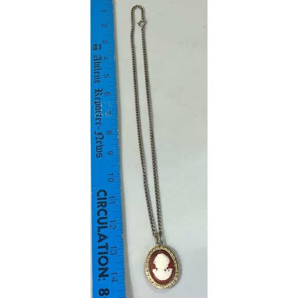 Vintage Cameo or Fleur De Lis REVERSIBLE Pendant Necklace Gold Tone - 28” - Picture 13 of 14